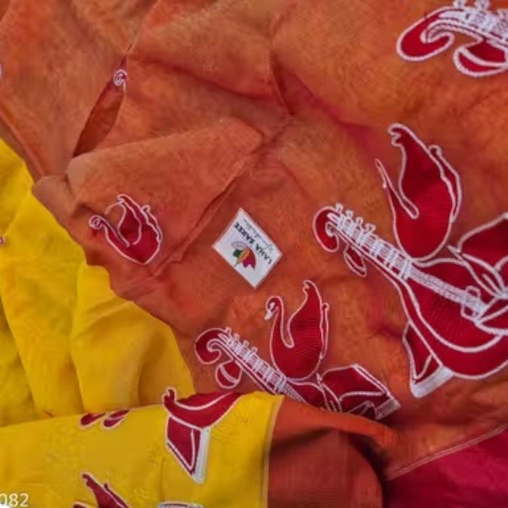 Saraswati Puja Handloom Cotton Blend Printed Saree - Image 4